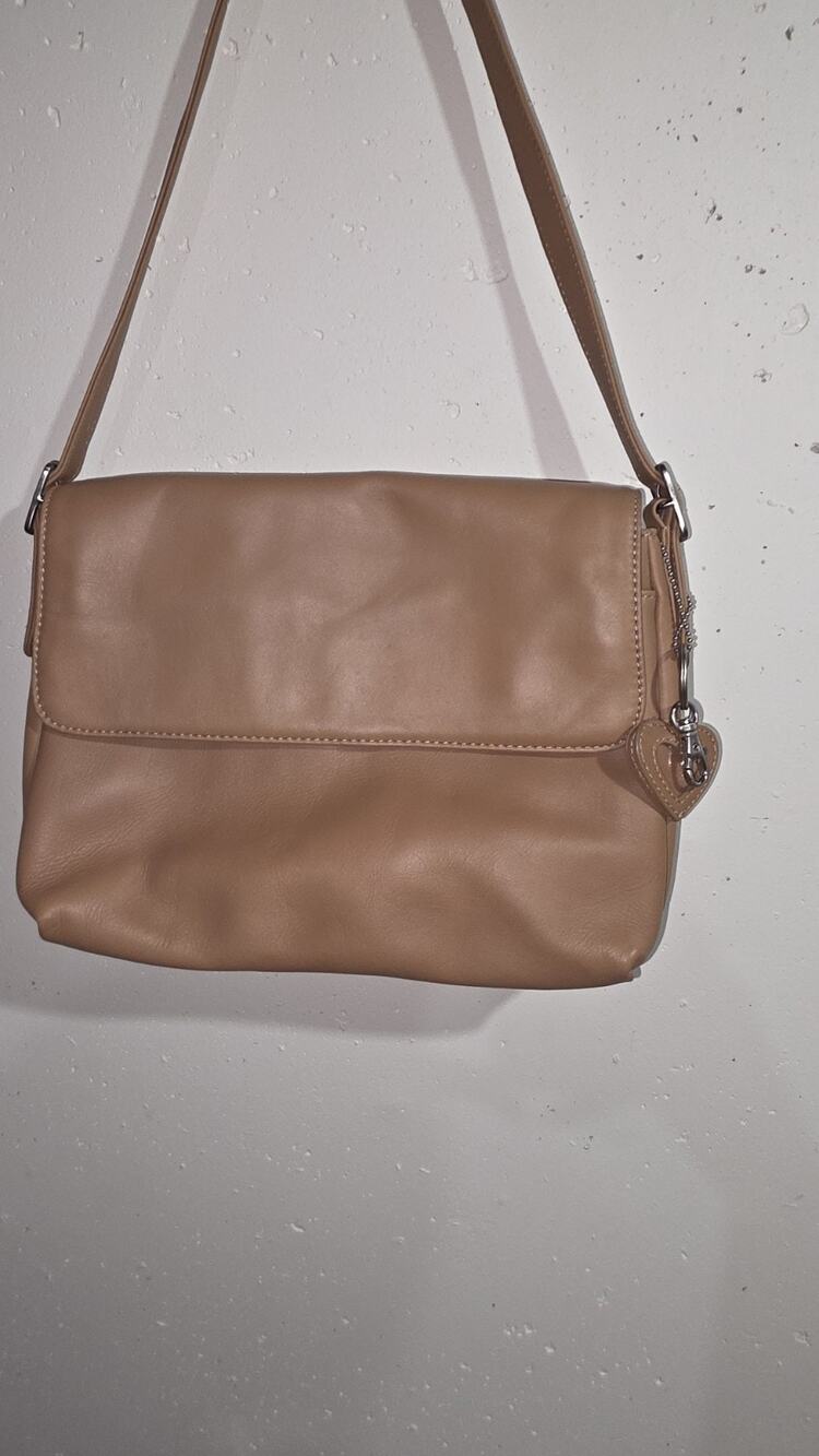 Apostrophe Tan Faux Leather Crossbody Shoulder Bag Purse Heart Charm